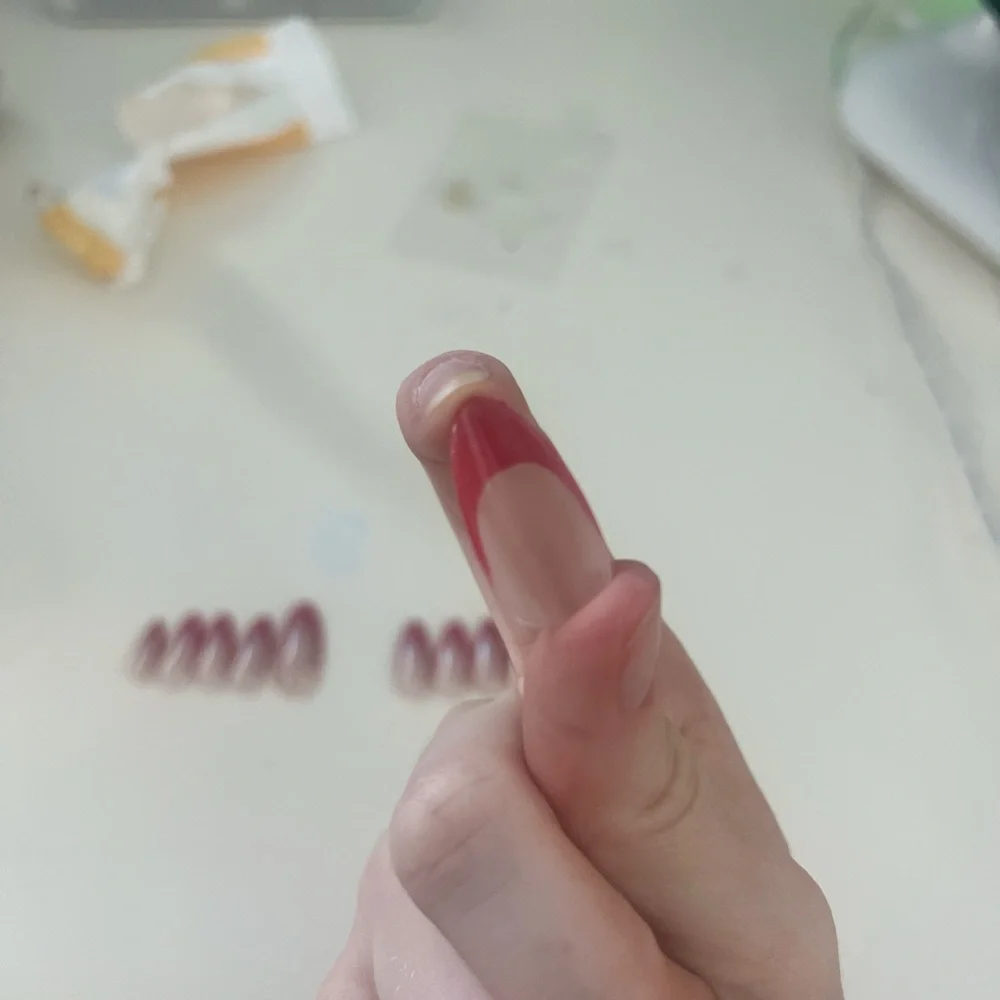 Nails - Picture 4 of 4